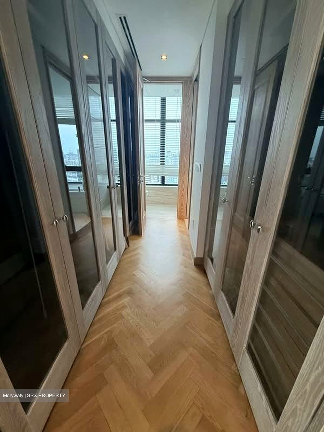 The Ritz-Carlton  (D9), Condominium #581409861